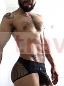 Versatil, dotado, extranjero 