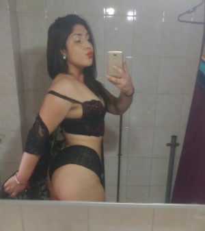 Alondrita Escort Travestis en Santiago |  Alondrita linda pendejita romantica & caliente 🌸🌸, Bella & simpatica trans